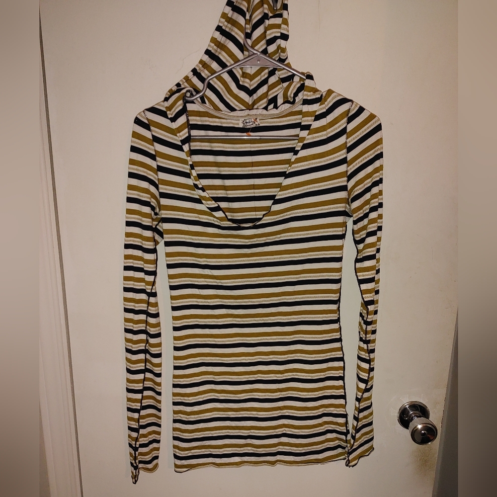 Free People Striped Hooded Short Sleeve Tee in White, Black, Tan - Size SMALL